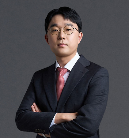 이동희 전문위원